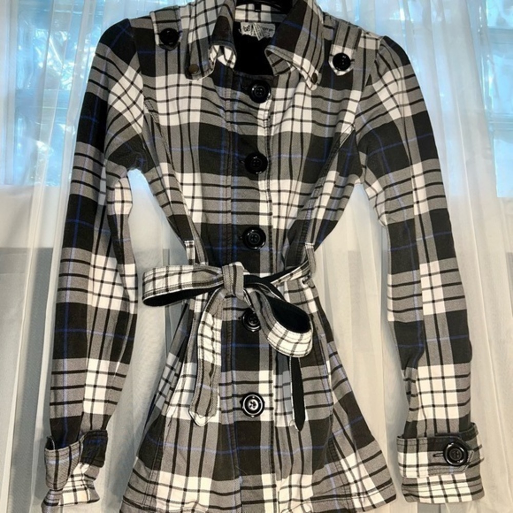 Juniors SELF-ESTEEM medium plaid three quarters length button up tie waist